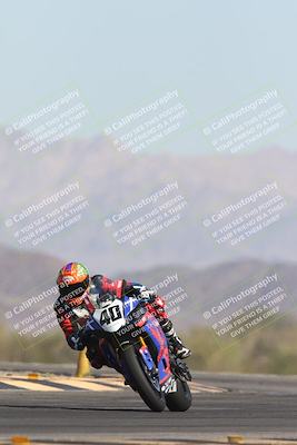 media/Oct-26-2025-Race Pace (Sun) [[c1447ca738]]/Non Verified (1st 20 Minutes of every Hour)/4-Turn 14 (1110am)/